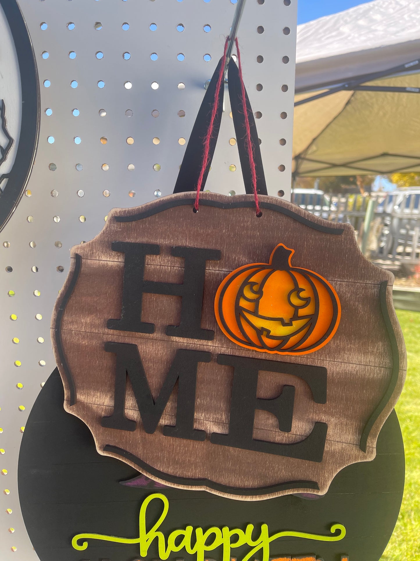 Milly's - October Sign Make-N-Take