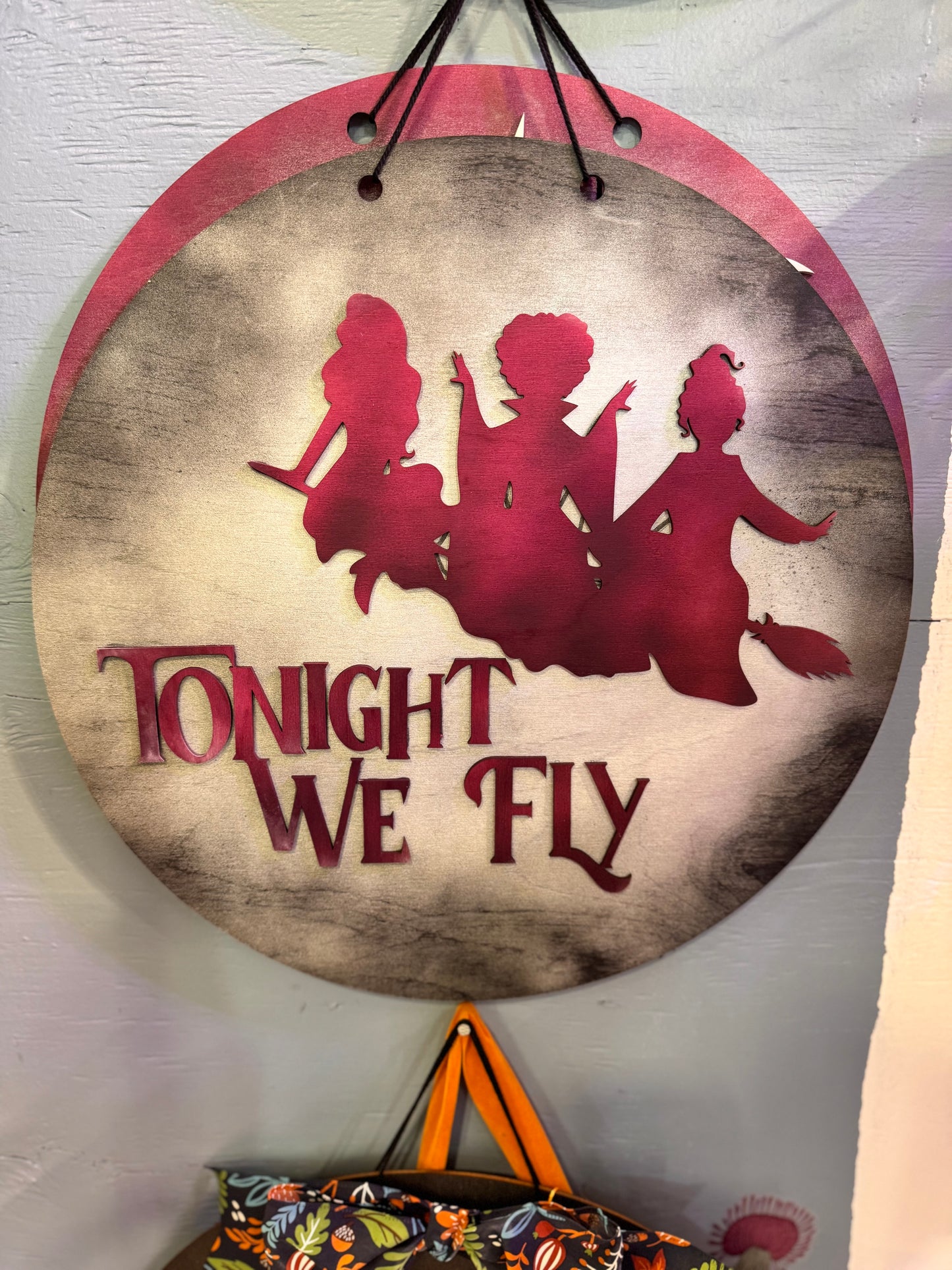Hocus Pocusy - Tonight We Fly